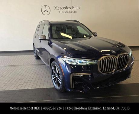 2021 BMW X7 M50i