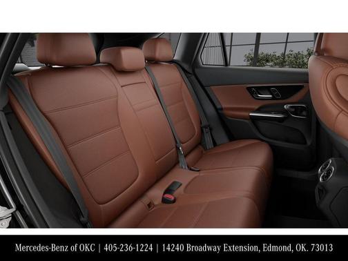 Obsidian Black Metallic 2026 Mercedes-Benz GLC 300 Base 4MATIC