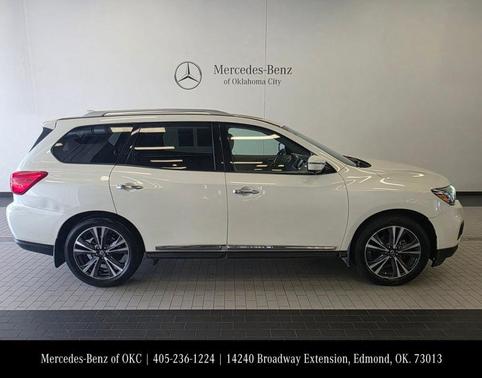 2019 Nissan Pathfinder Platinum