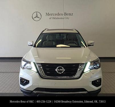2019 Nissan Pathfinder Platinum