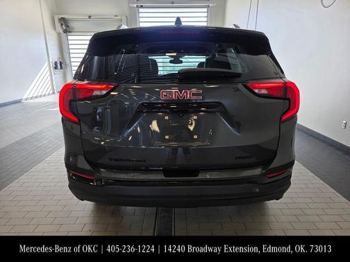 2021 GMC Terrain SLT