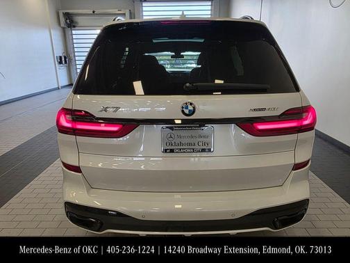 2022 BMW X7 xDrive40i