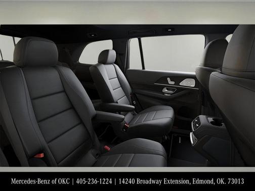 2025 Mercedes-Benz GLS 450 4MATIC