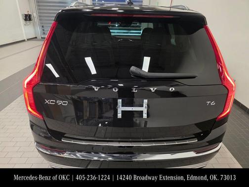 2021 Volvo XC90 T6 Inscription 7 Passenger