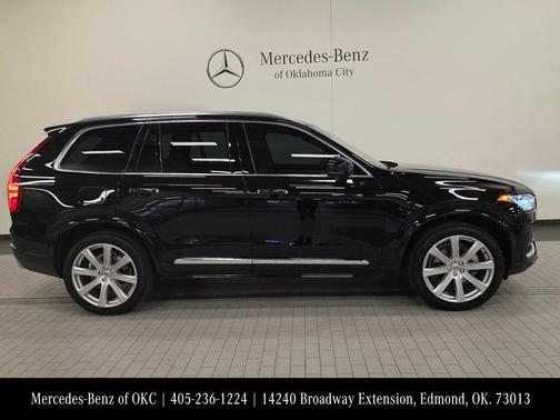 2021 Volvo XC90 T6 Inscription 7 Passenger