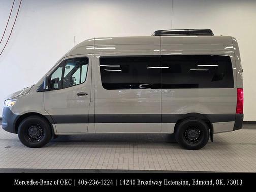 2025 Mercedes-Benz Sprinter 2500 144 WB Standard Roof Passenger