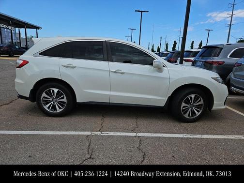 White Diamond Pearl 2017 Acura RDX Advance Package