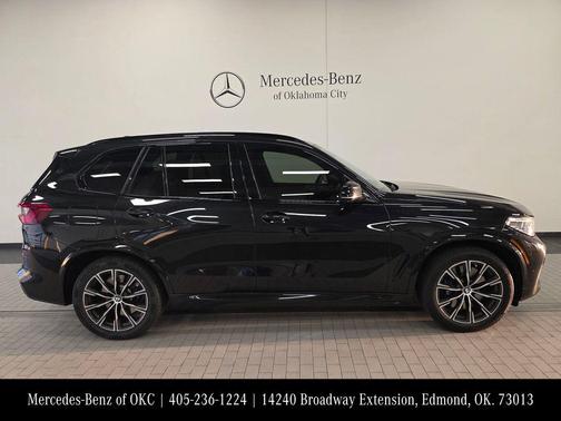 2020 BMW X5 M50i