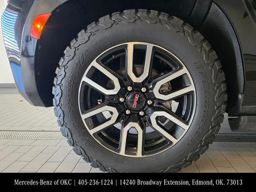 2021 GMC Yukon XL AT4