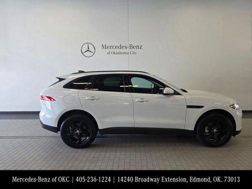 2020 Jaguar F-PACE 25t Prestige