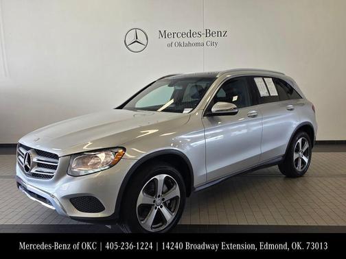 2017 Mercedes-Benz GLC 300 Base 4MATIC
