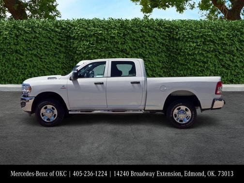 Bright White Clearcoat 2024 RAM 2500 Tradesman