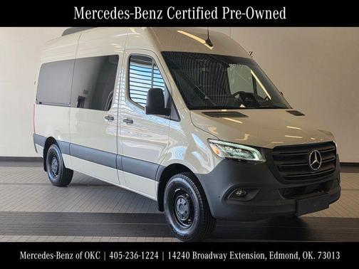 2025 Mercedes-Benz Sprinter 2500 144 WB Standard Roof Passenger