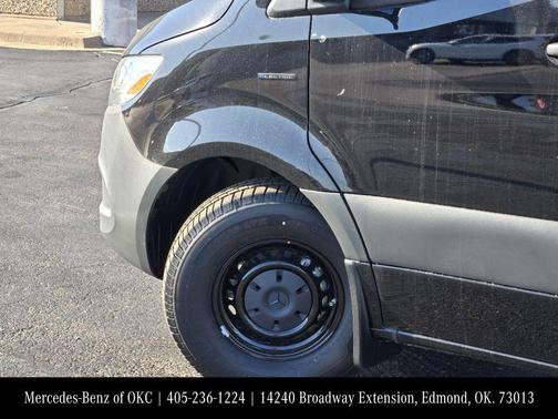 2024 Mercedes-Benz eSprinter 2500 170 WB High Roof Cargo
