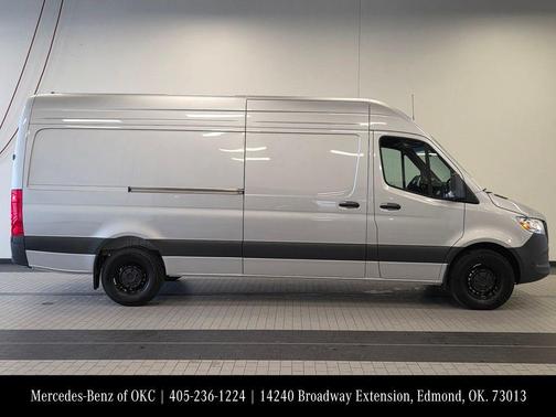 2024 Mercedes-Benz Sprinter 2500 170 WB