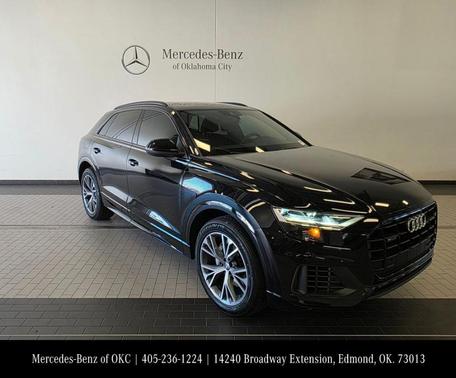 2020 Audi Q8 55 Premium