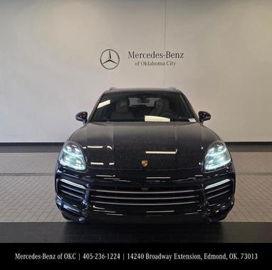 2021 Porsche Cayenne Base