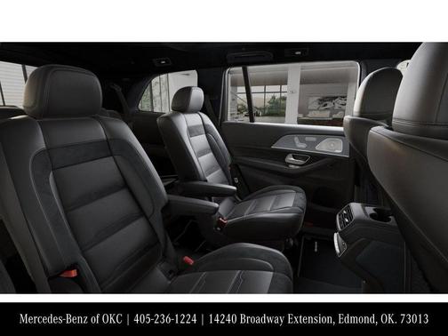 2025 Mercedes-Benz AMG GLS 63 Base