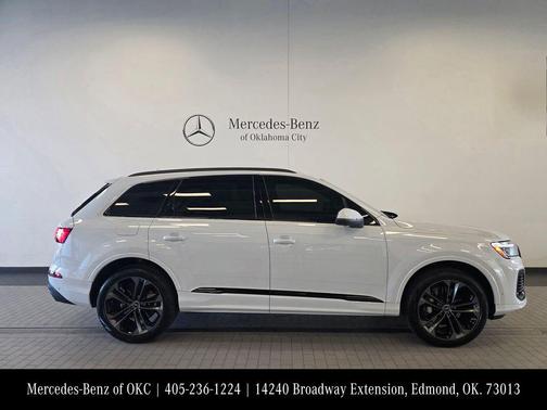 2025 Audi Q7 55 Premium