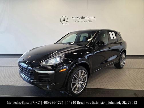 2017 Porsche Cayenne Platinum Edition