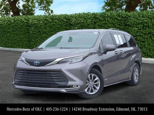 Predawn Gray Mica 2021 Toyota Sienna