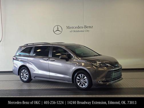 Predawn Gray Mica 2021 Toyota Sienna