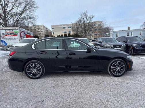 2019 BMW 330 i xDrive