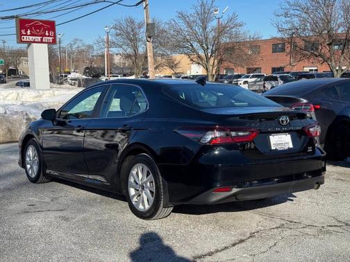 2024 Toyota Camry LE