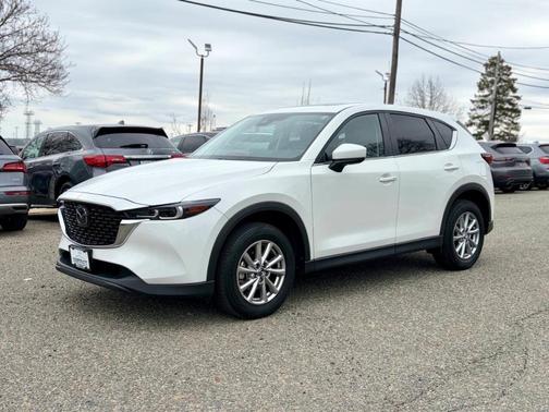 2023 Mazda CX-5 2.5 S Preferred Package