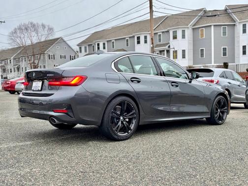 2020 BMW 330 i xDrive