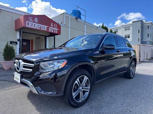 2017 Mercedes-Benz GLC 300 Base 4MATIC
