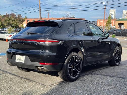 2020 Porsche Macan S