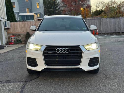 2017 Audi Q3 2.0T Premium