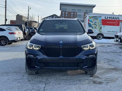 2021 BMW X5 M50i