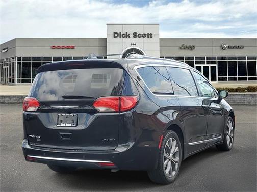 2019 Chrysler Pacifica Limited