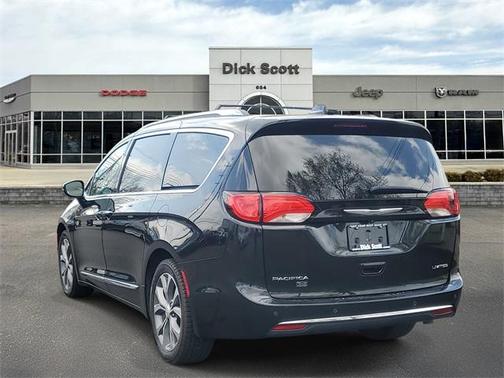 2019 Chrysler Pacifica Limited