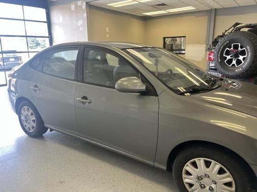 2010 Hyundai ELANTRA GLS