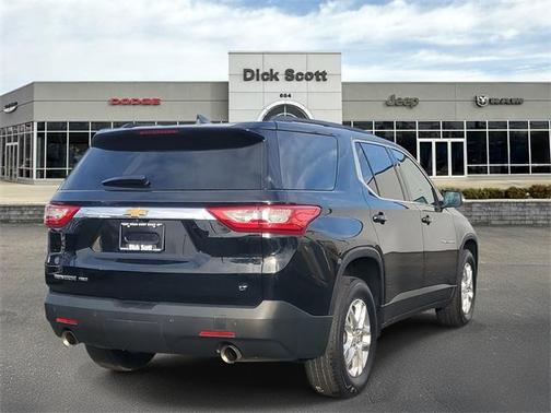 2021 Chevrolet Traverse LT Leather