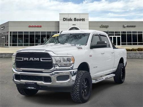 2019 RAM 2500 Big Horn Crew Cab 4x4 6'4' Box