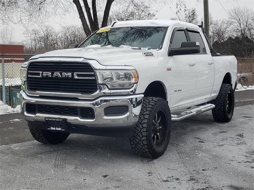 2019 RAM 2500 Big Horn Crew Cab 4x4 6'4' Box