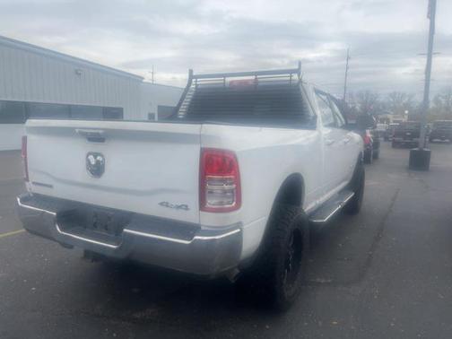 2019 RAM 2500 Big Horn Crew Cab 4x4 6'4' Box
