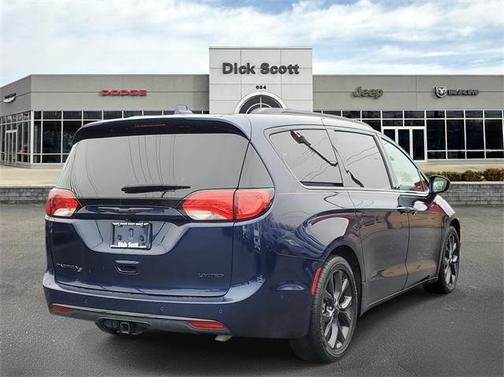 2020 Chrysler Pacifica Limited