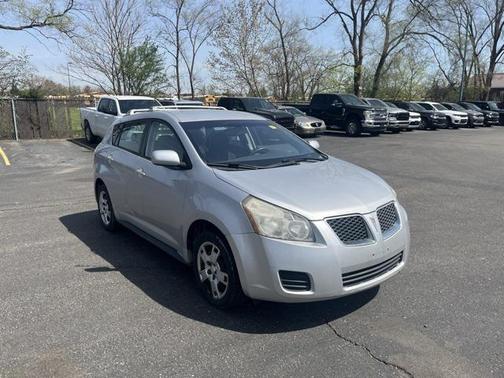 2009 Pontiac Vibe Base