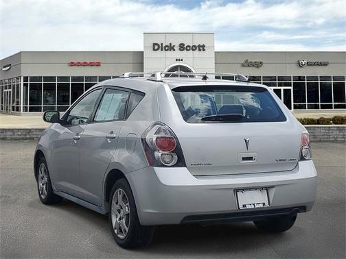 2009 Pontiac Vibe Base