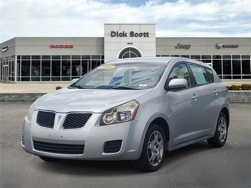 2009 Pontiac Vibe Base