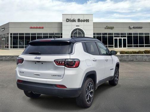 Bright White Clearcoat 2025 Jeep Compass Limited