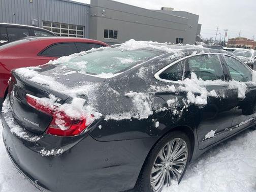 2017 Buick LaCrosse Premium