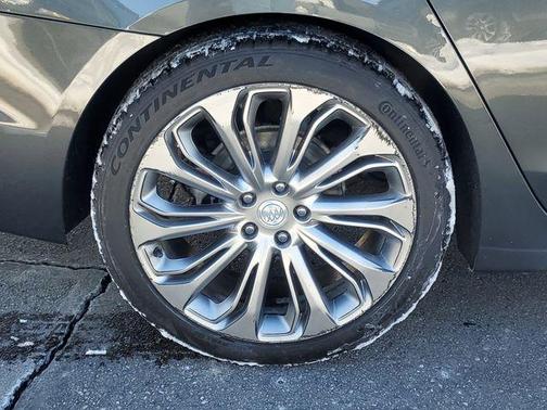 2017 Buick LaCrosse Premium