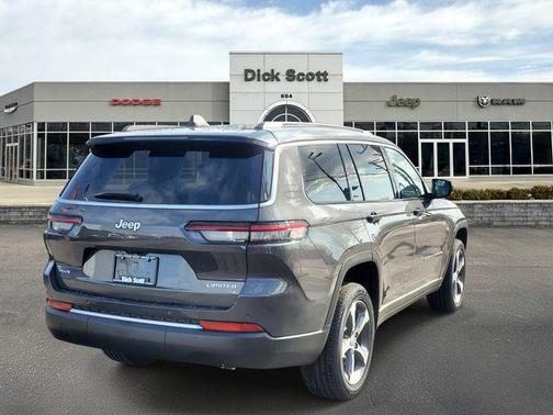 Baltic Gray Metallic Clearcoat 2026 Jeep Grand Cherokee L Limited