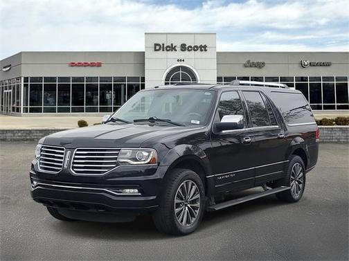 2016 Lincoln Navigator Select